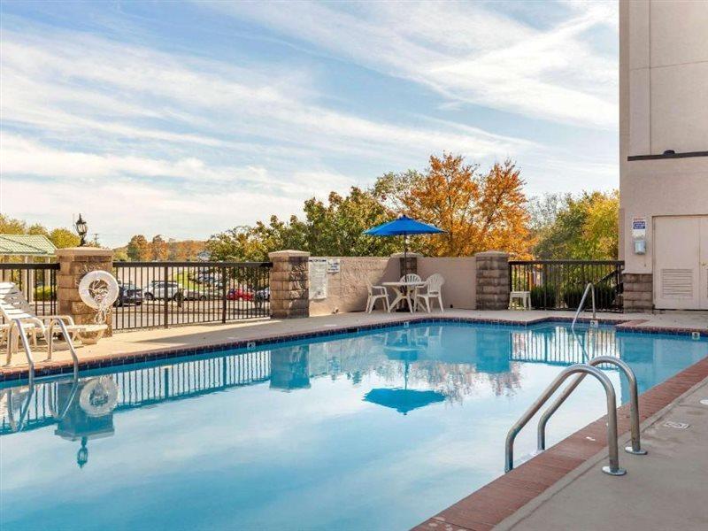 Comfort Inn Greensboro - Kernersville Exterior foto
