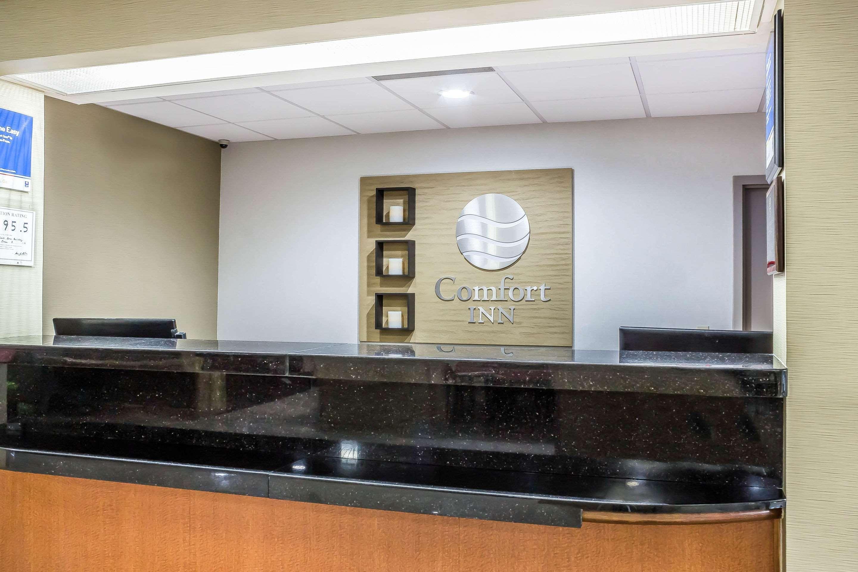 Comfort Inn Greensboro - Kernersville Exterior foto