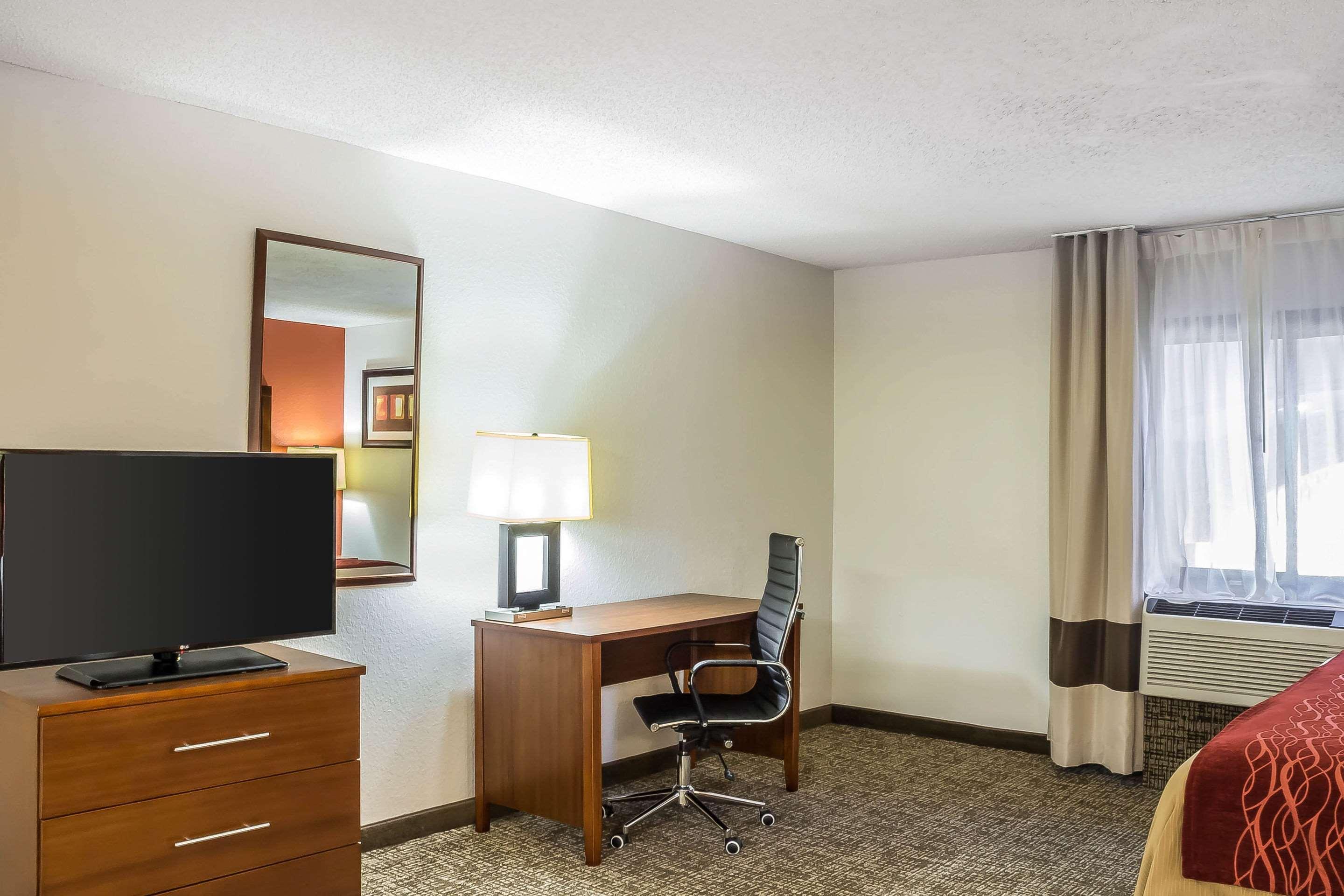 Comfort Inn Greensboro - Kernersville Exterior foto